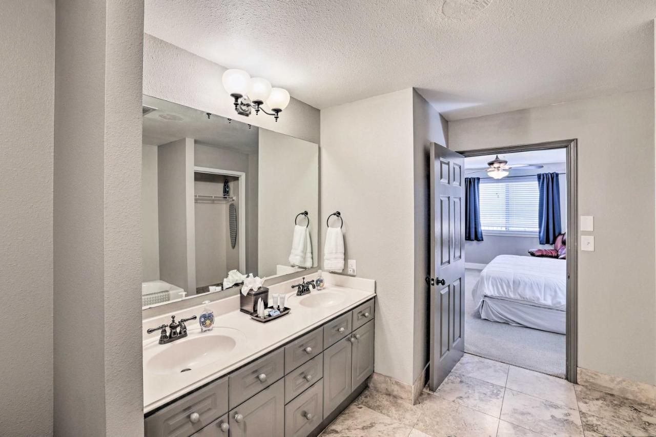 Fort Worth Condo With Racetrack Views And Pool Access Exterior foto